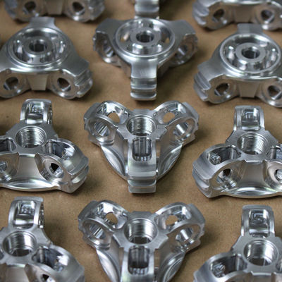 Eloksal Boyama CNC İşlenmiş Alüminyum Parçalar Üretime Hızlı Prototipleme