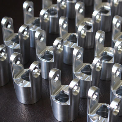 Hızlı CNC Hassas Metal Parçalar Kumlama Eloksal Geniş Yüzey Kaplama Seçenekleri