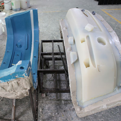 Özelleştirilmiş Reaksiyon Enjeksiyon Kalıplama Otomotiv Parçaları, Araba Tampon Enjeksiyon Kalıplama OEM