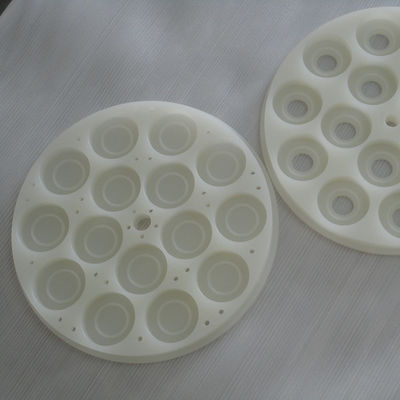 Özelleştirilmiş Mekanik CNC Plastik PP Parçaları Zımparalama Kumlama Yüzey İşlemi